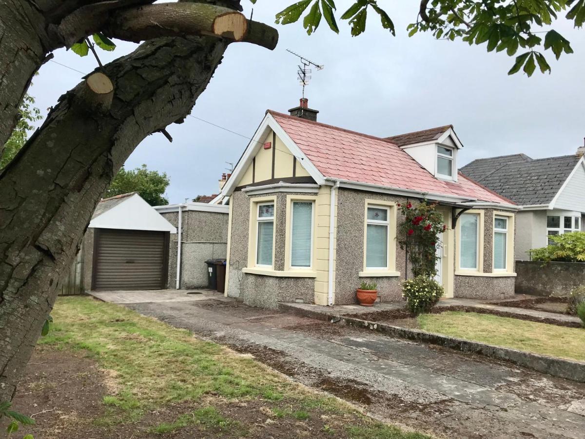 Rose Cottage: Delightful 4 bedroom detached home Portrush Eksteriør billede